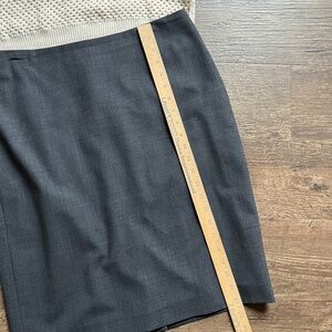 Jones New York Gray Pencil Skirt, Wool Blend, Fully Lined, 10